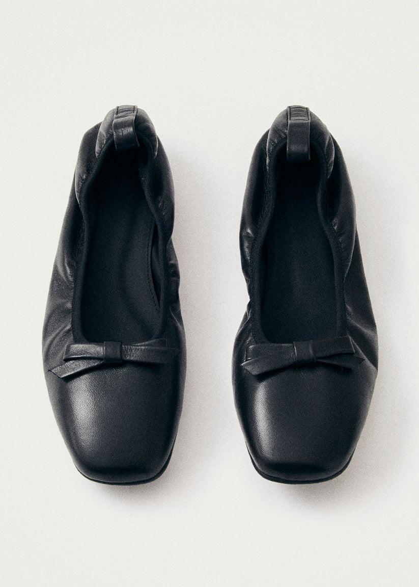 Alohas Freya Bailarinas de Cuero Negro Ahorra y exporta