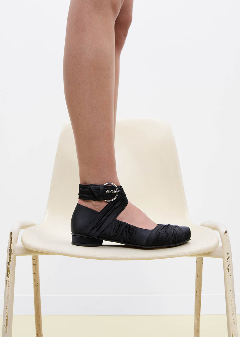 Alohas Volant Silky Bailarinas Negras Tienda de fábrica