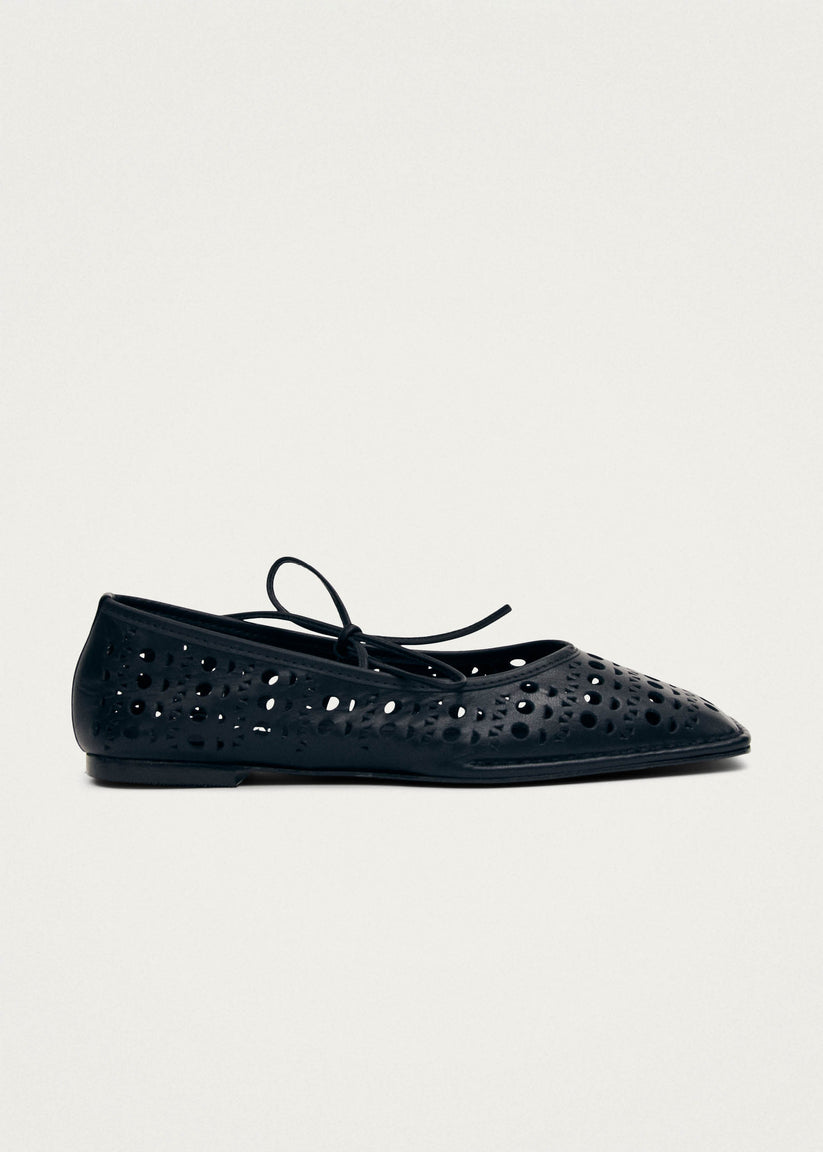 Alohas Sway Slit Bailarinas de Cuero Negro Oferta especial de fábrica