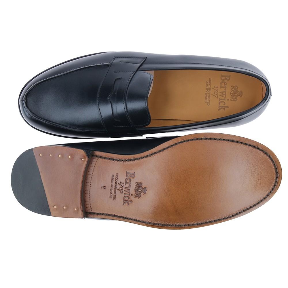 Berwick 1707 4456-K1 BOX CALF NEGRO Oferta exclusiva