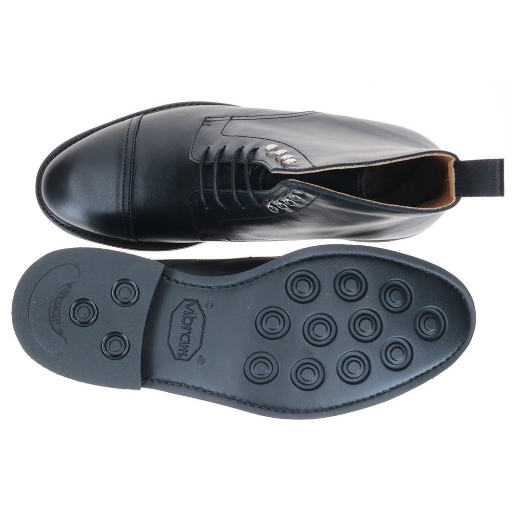 Berwick 1707 321-T10 CLASSIC CALF NEGRO Precio de fábrica