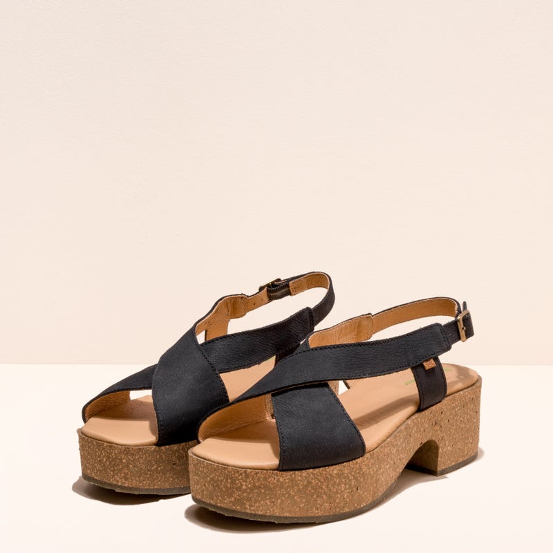 El naturalista N5893 PLEASANT BLACK /ARBEQUINA Rebajas