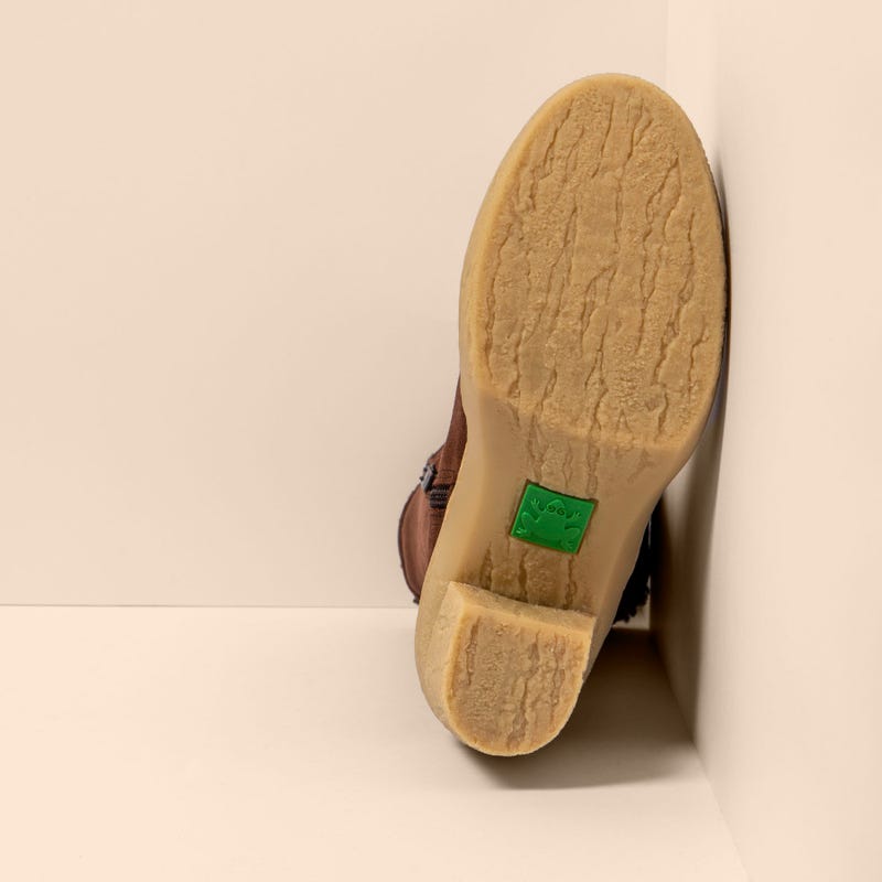 El naturalista N5515 SILK SUEDE CHOCOLATE / HAYA COMPRAR AHORA