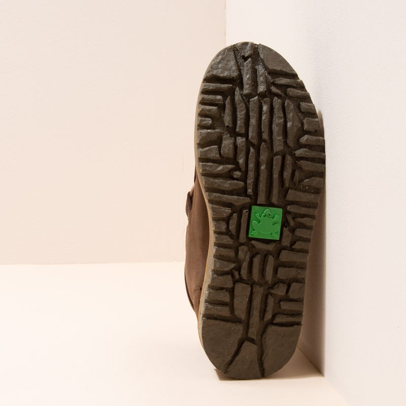 El naturalista N5631 LUX SUEDE BROWN / FELSEN Limitado a 3 días