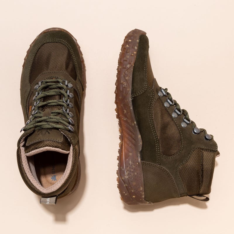 El naturalista N5620 MULTI MATERIAL FOREST/GORBEA Ahorra y exporta