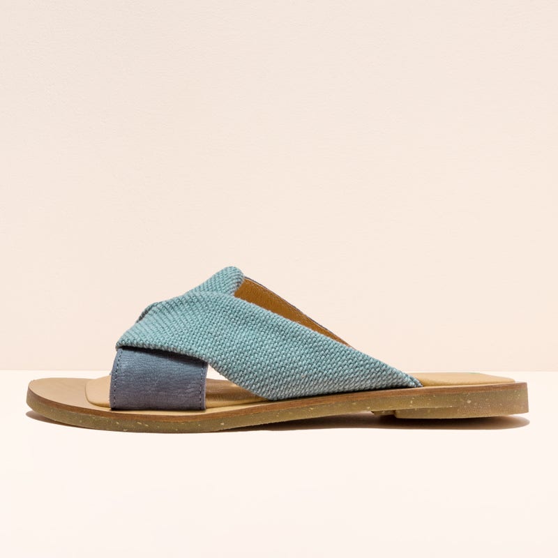 El naturalista N5194 LINO-PLEASANT AQUA / TULIP