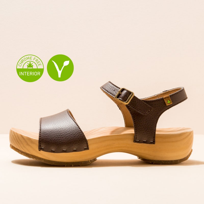El naturalista N5831T PATH BROWN / SHOKUNIN Liquidación