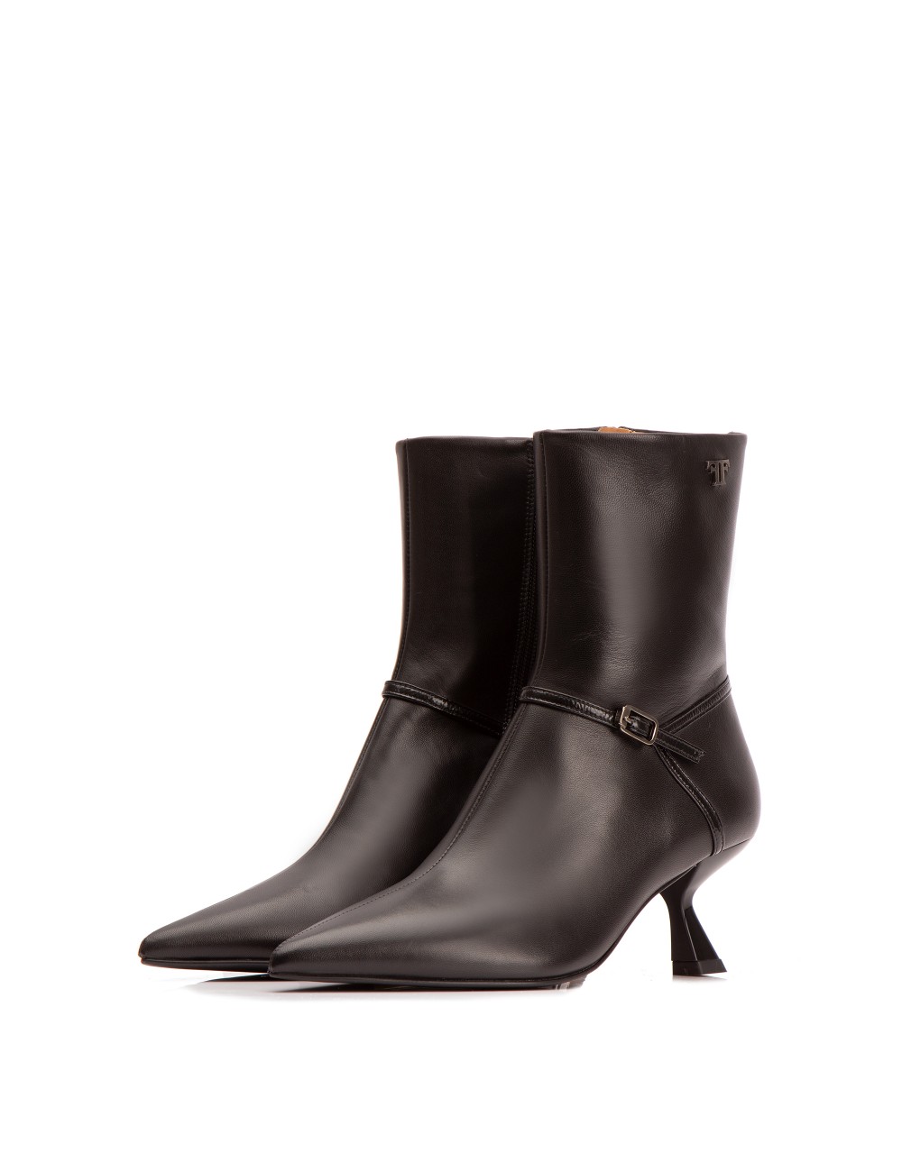 Farrutx LLANES Napa - charol negro Descuento