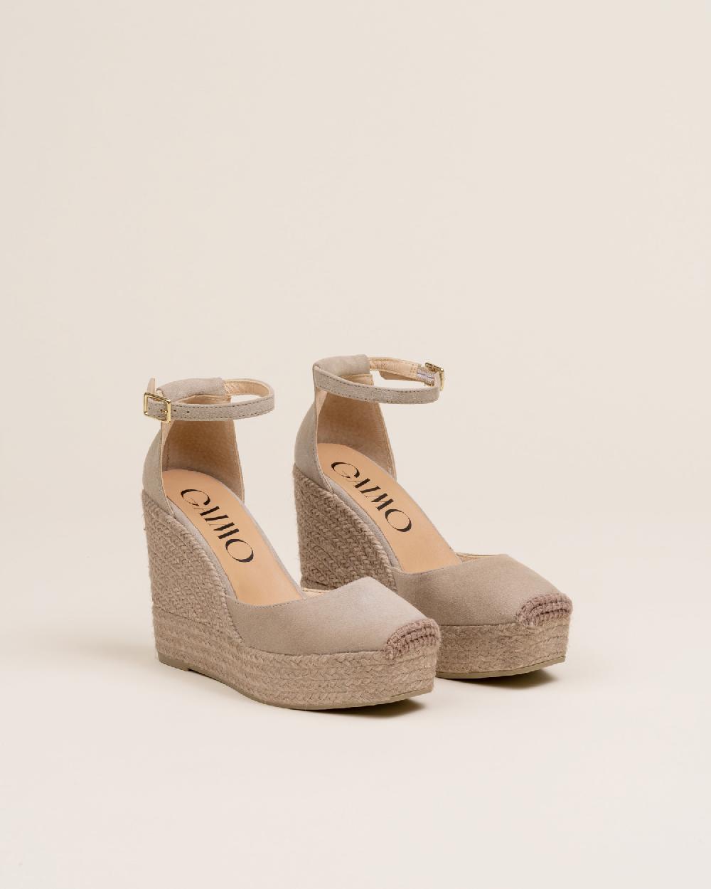 Gaimo espadrilles Sugus KangarooAlpargatas de cuña monocolor en piel con hebilla Solo queda un día