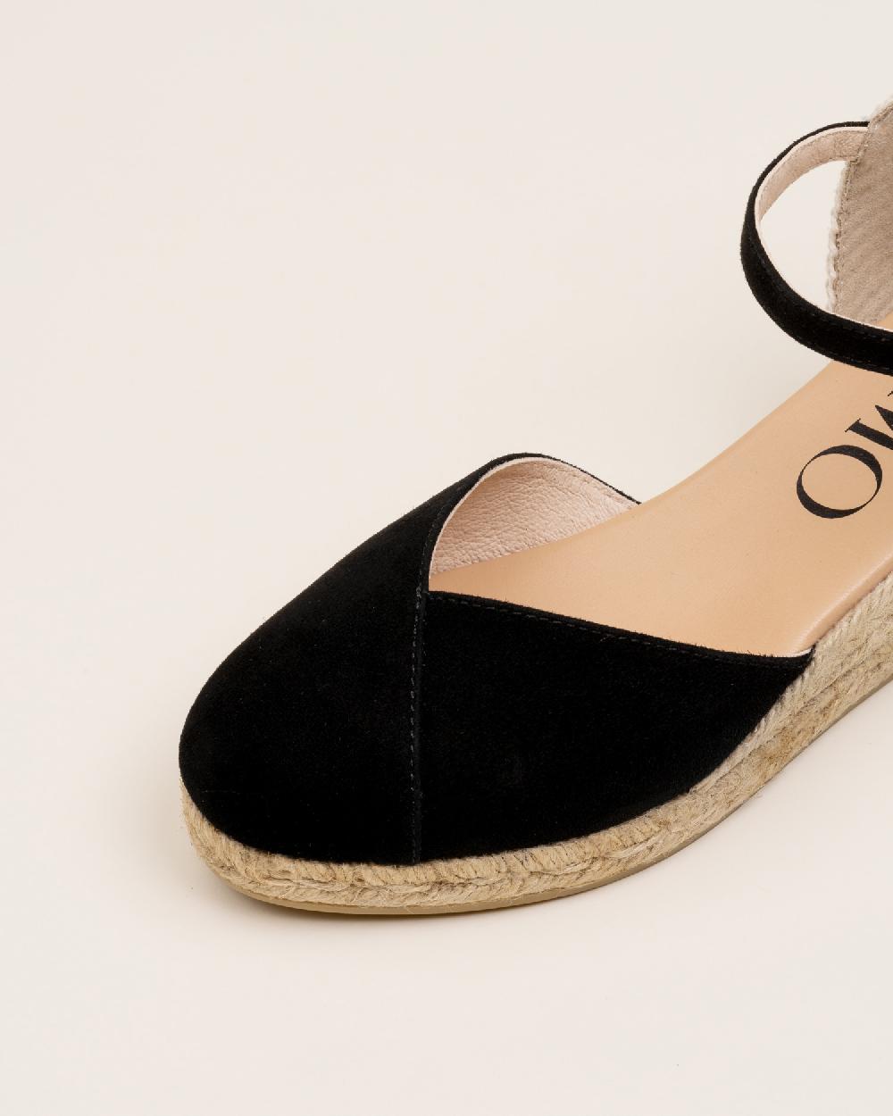 Gaimo espadrilles Copita NegroAlpargatas de cuña en piel con escote pico Libre de impuestos