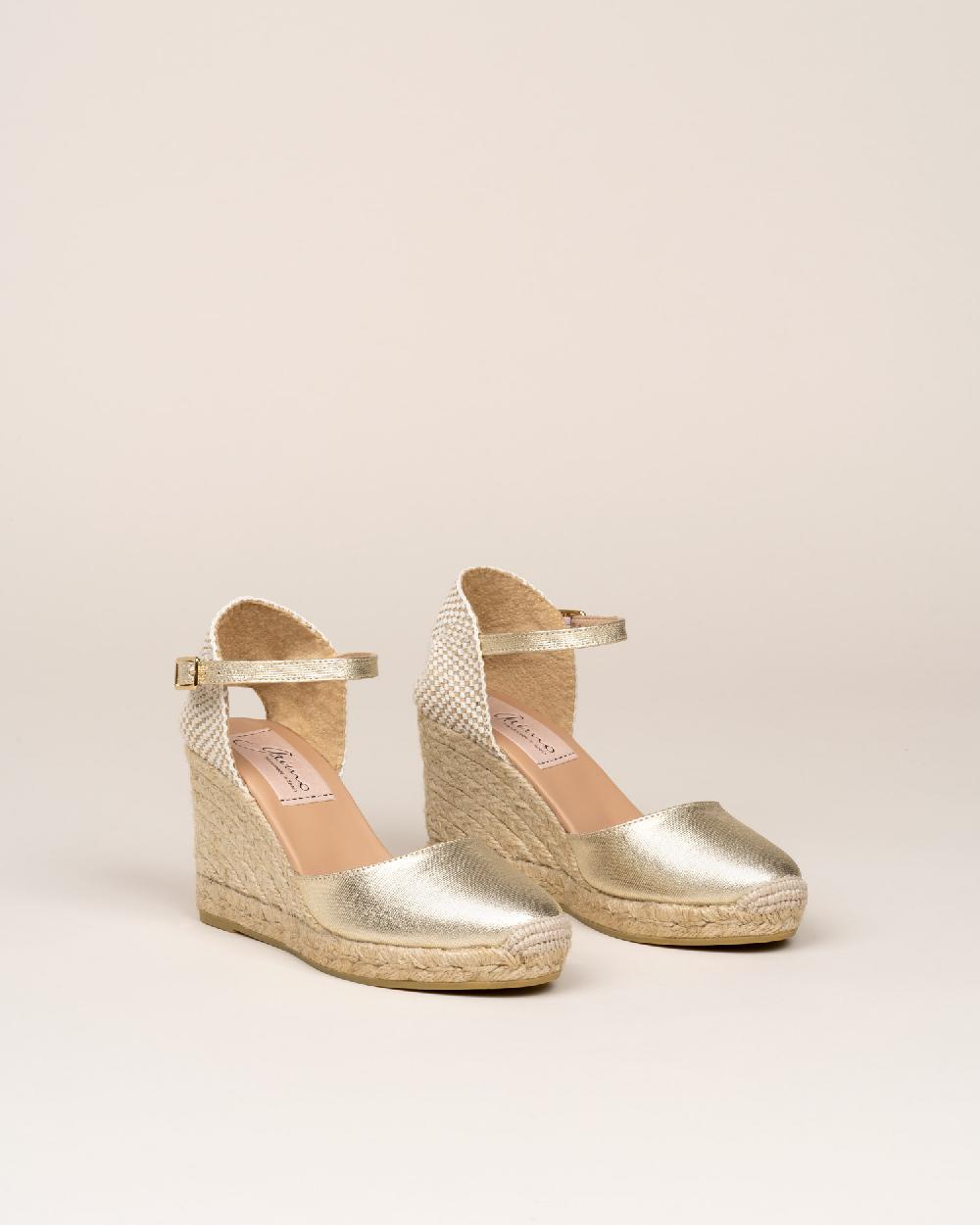 Gaimo espadrilles Global7 CarraraAlpargatas de cuña en piel grabada con hebilla Devoluciones gratuitas