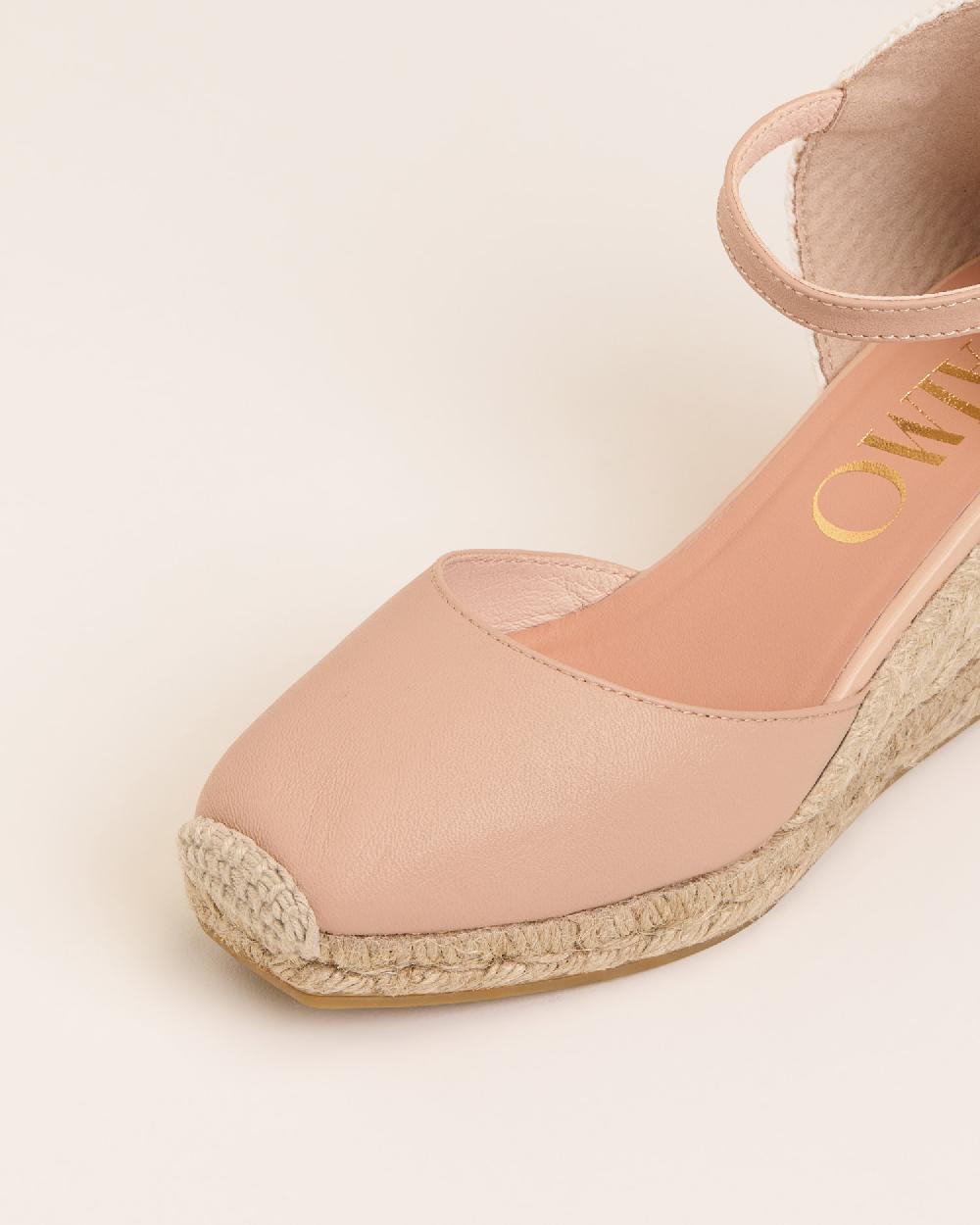 Gaimo espadrilles Yosie5 BeigeAlpargatas de cuña en piel con punta cuadrada Últimos 2 días