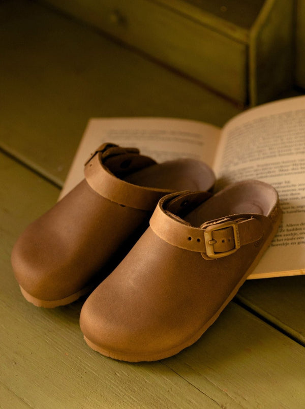 Genuins SHETLAND OILED LEATHER CLAY Descuentos del mes