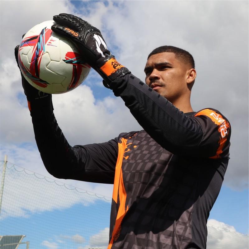 Ho soccer Guante Adikt Pro Black Blast Ahorra y exporta