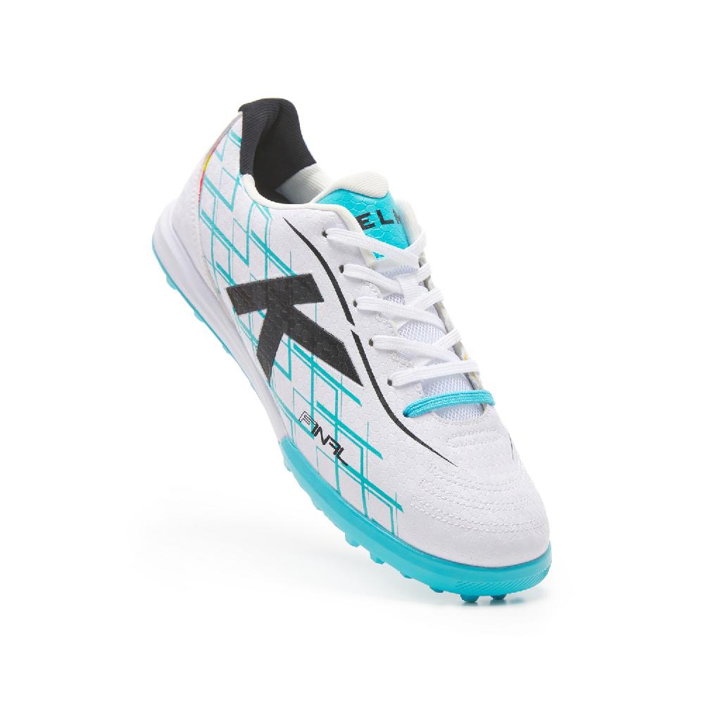 kelme FINAL TURF Ahorra y exporta