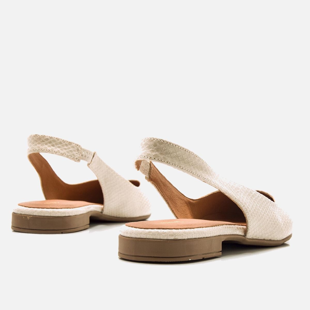 ﻿mtng Compra LOANA beige 60602 Mujer Calzado Zapatos Planos Últimos 2 días