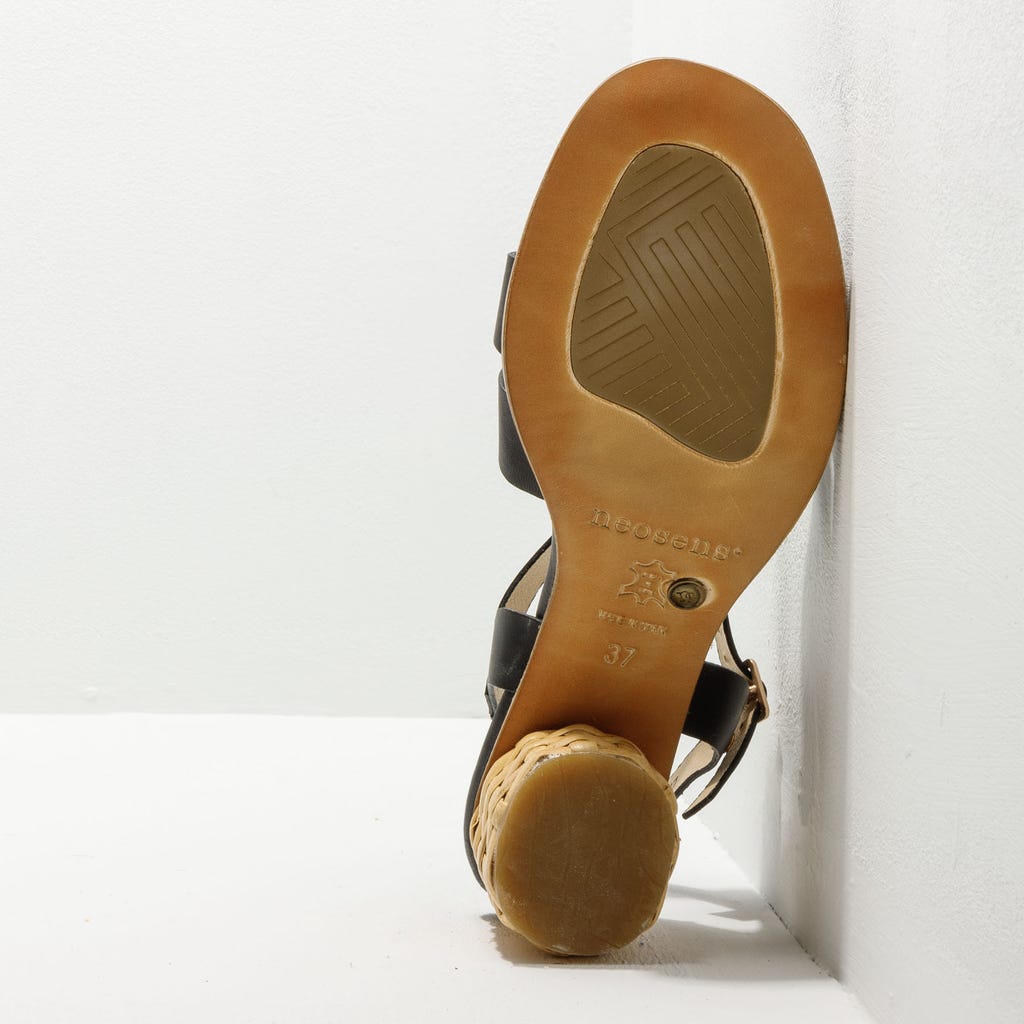 neosens S3302 RESTORED SKIN BROWN /MALVASIA Ofertas