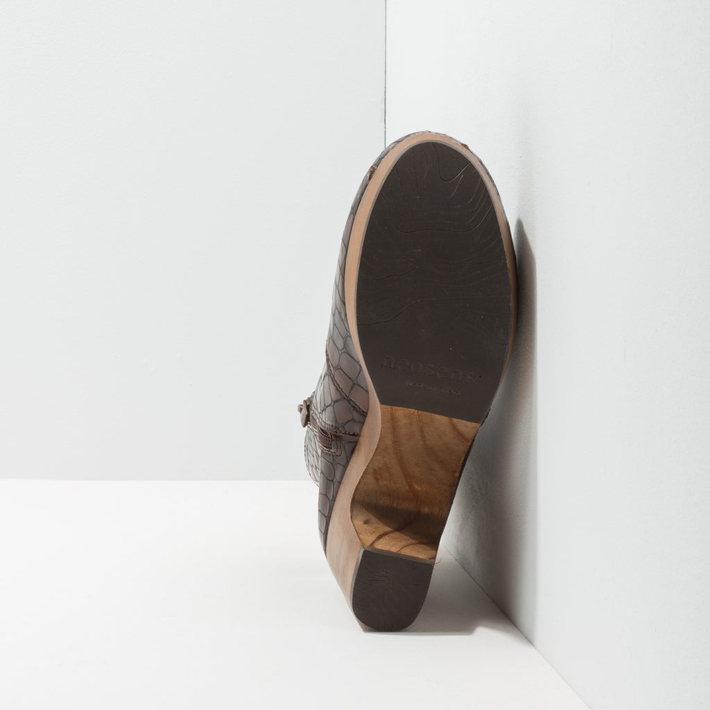 neosens S3260F FANTASY ALLIGATOR WAX BROWN/ ST.LAURENT Libre de impuestos