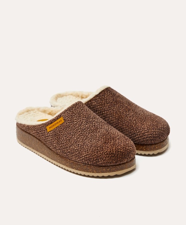 nordikas ZAPATILLAS DE CASA HOMBRE ALASKA MARRON Promoción trimestral