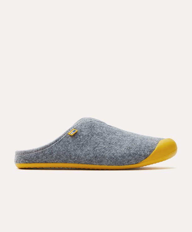 nordikas ZAPATILLAS DE CASA HOMBRE ARTIK GRIS Solo queda un día