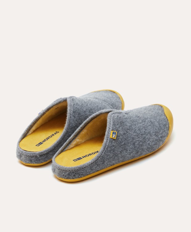 nordikas ZAPATILLAS DE CASA HOMBRE ARTIK GRIS Solo queda un día