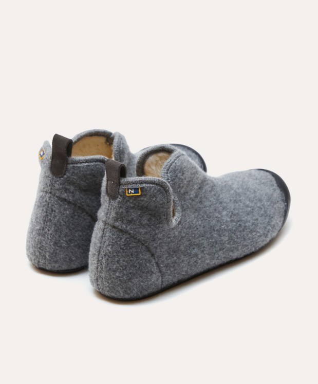 nordikas ZAPATILLAS DE CASA HOMBRE ARTIK GRIS En oferta