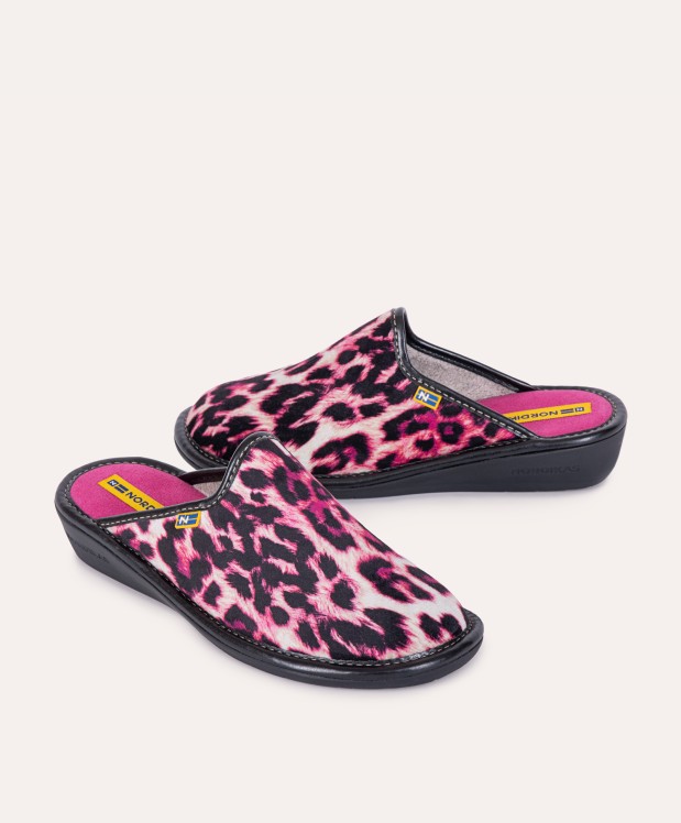 nordikas ZAPATILLAS DE CASA MUJER LINCE FRESA Ofertas de temporada