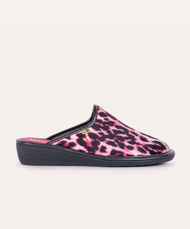 nordikas ZAPATILLAS DE CASA MUJER LINCE FRESA Ofertas de temporada