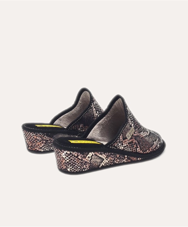 nordikas ZAPATILLAS DE CASA MUJER PITON ONYX En oferta