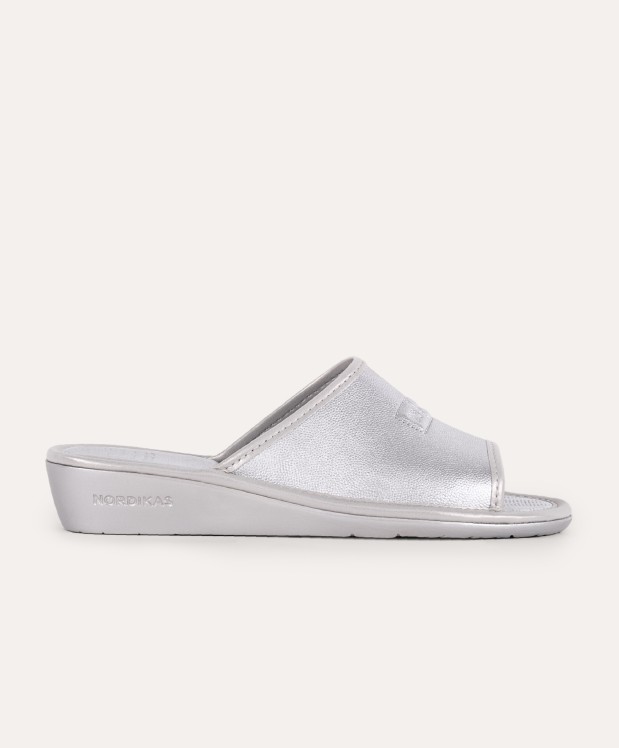 nordikas ZAPATILLAS DE CASA MUJER METALIC PLATA Mejor oferta
