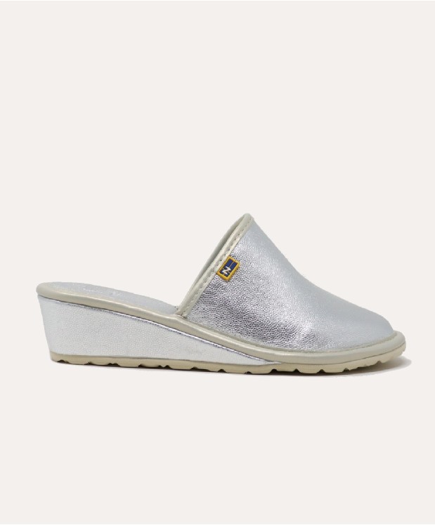 nordikas ZAPATILLAS DE CASA MUJER METALIC PLATA Ahorra y exporta
