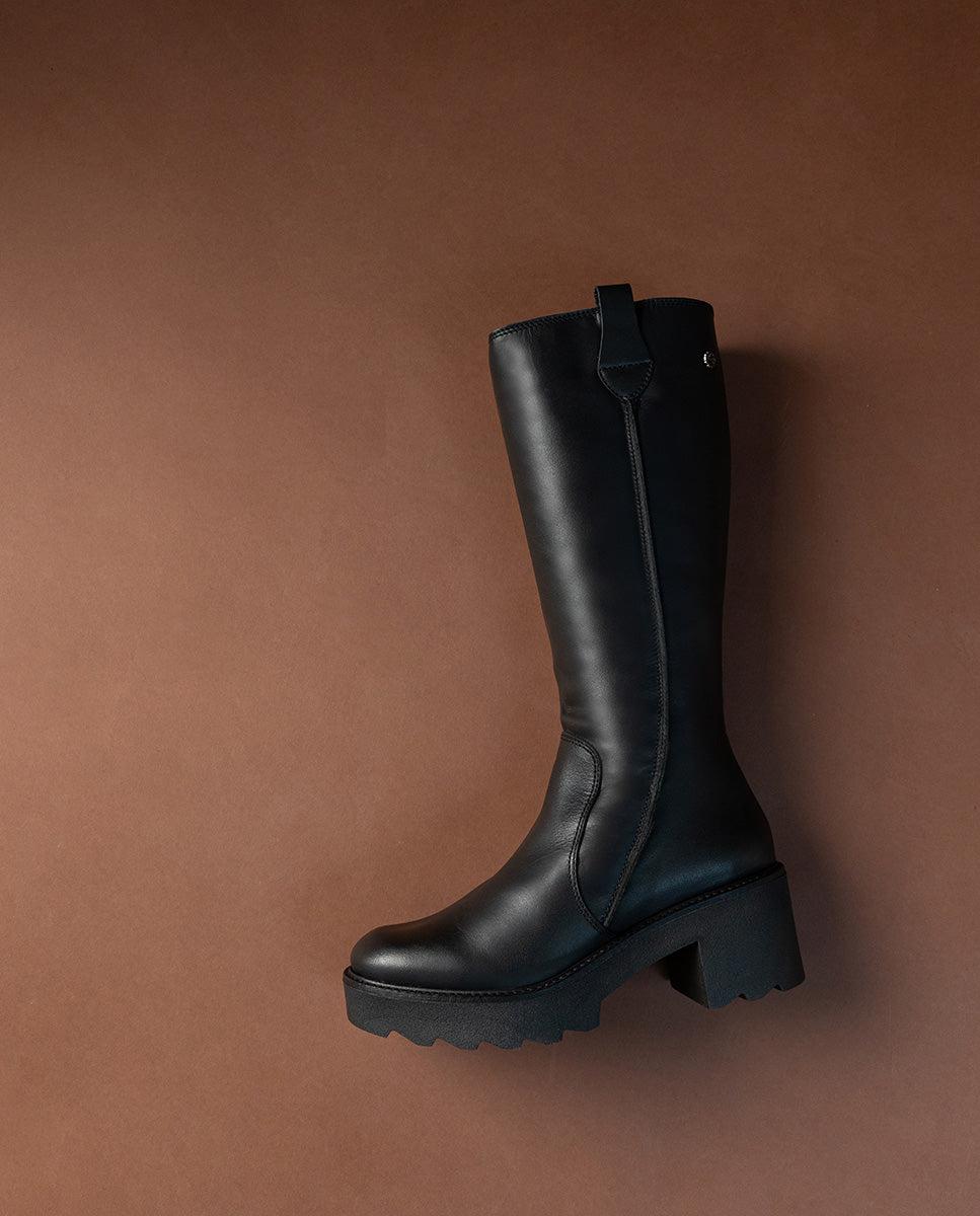 porronet BOTAS DE PIEL CON CREMALLERA NEGRA MAYRA Grandes descuentos