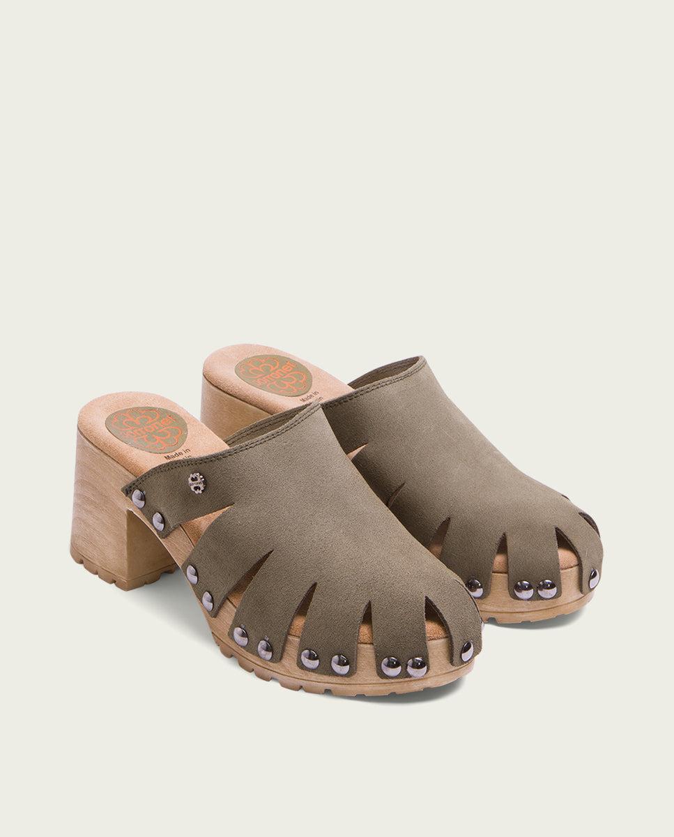 porronet SANDALIA TACÓN SERRAJE KAKI GIA En oferta