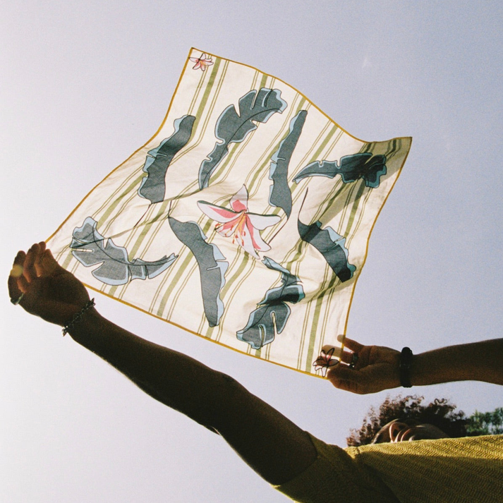 saye Bandana - Flower & Leaf Venta caliente