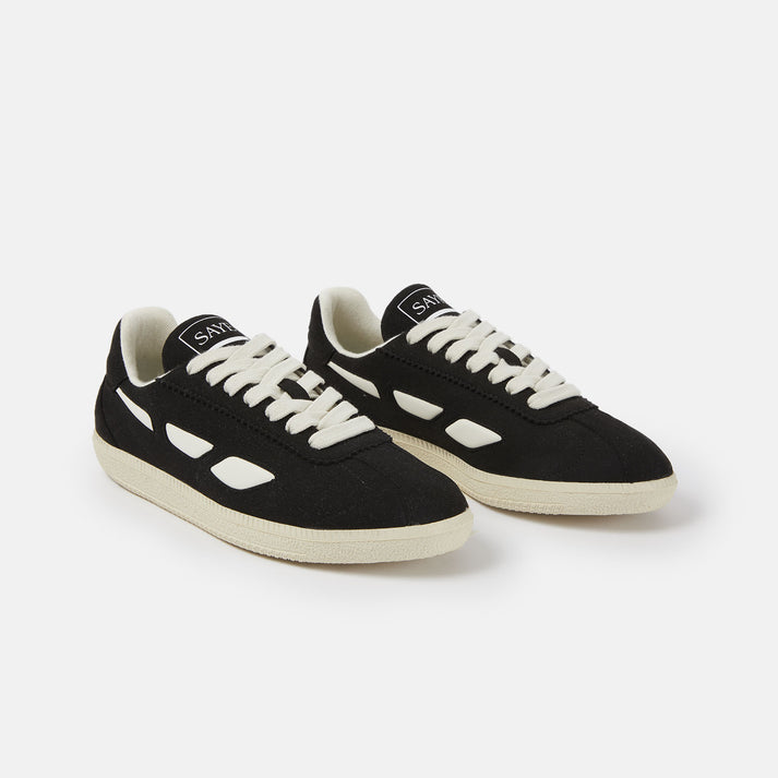 saye M70 Dart - Black & White 2025