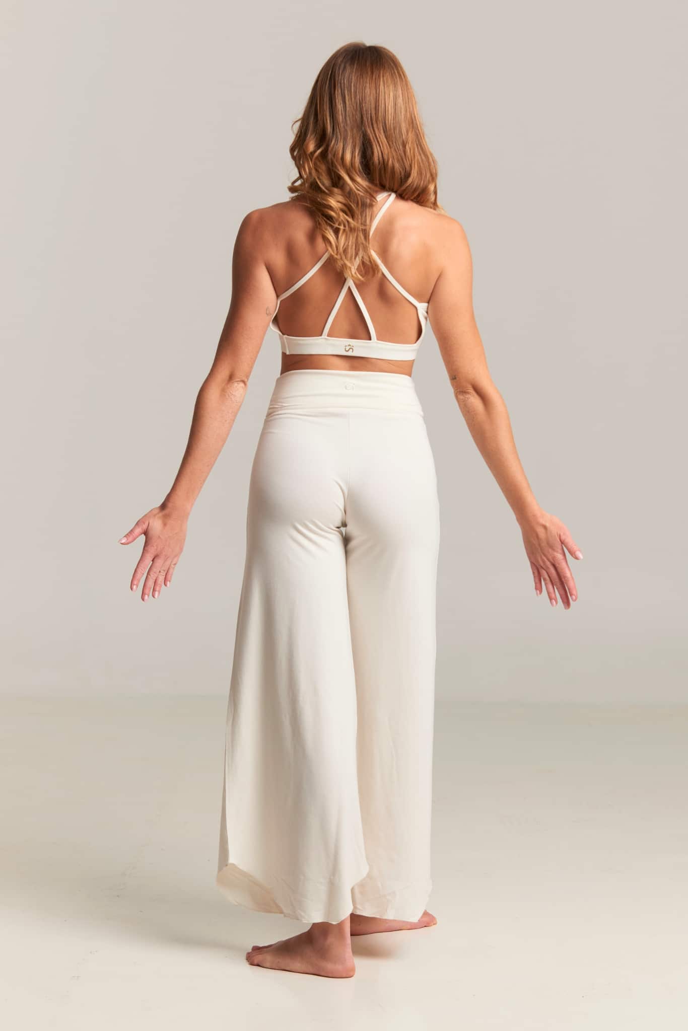 shambhala barcelona Pantalón Maya Avena En oferta