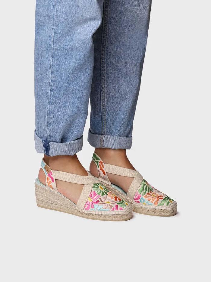 toni pons MONTJOI - Alpargata de cuña de mujer con bordados multicolor | MONTJOI Tienda
