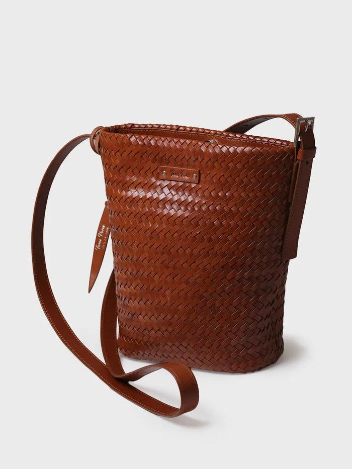 toni pons SALLY - Bolso bombonera en cuero trenzado con tira ajustable | SALLY Liquidación