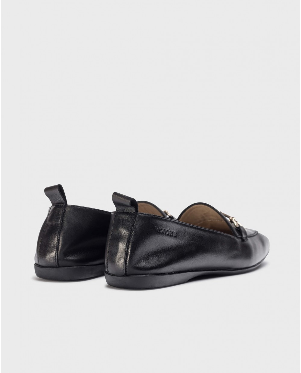 wonders Mocasines ERA Negros Solo hoy