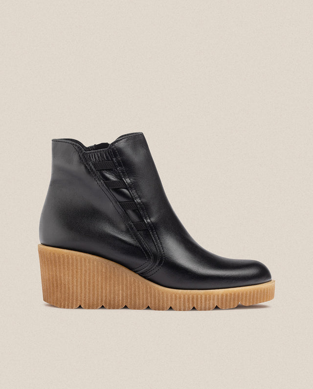 yokono Botín de cuña MADONA-006 negro En oferta