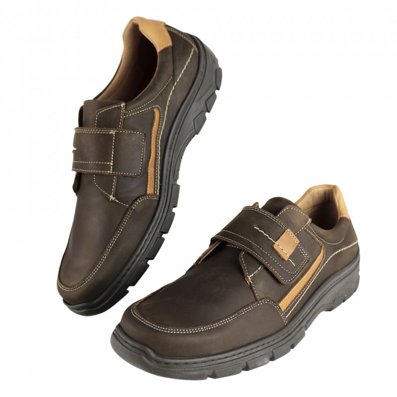 zerimar shoes Zapato de cuero con cierre de velcro modelo BICO En oferta