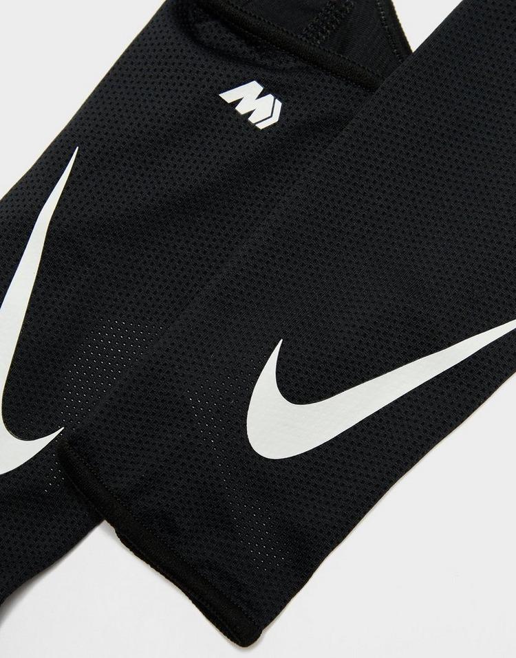 JD Sports Nike Espinilleras Haaland Force 9 Últimos 3 días