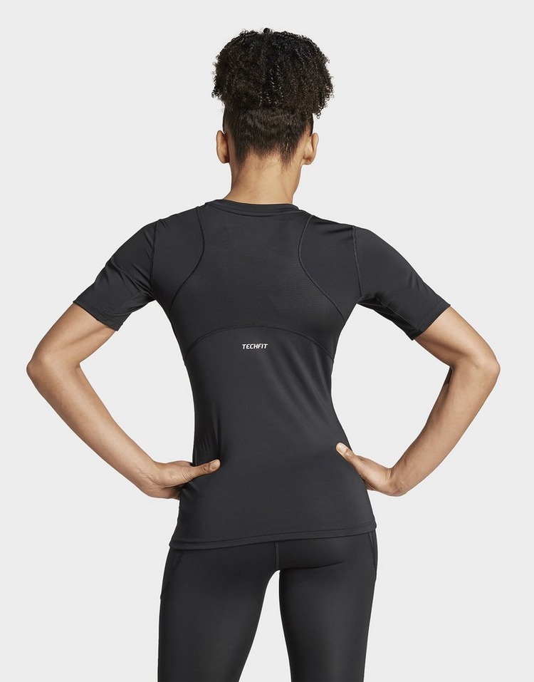 JD Sports adidas Camiseta Techfit Training 2025