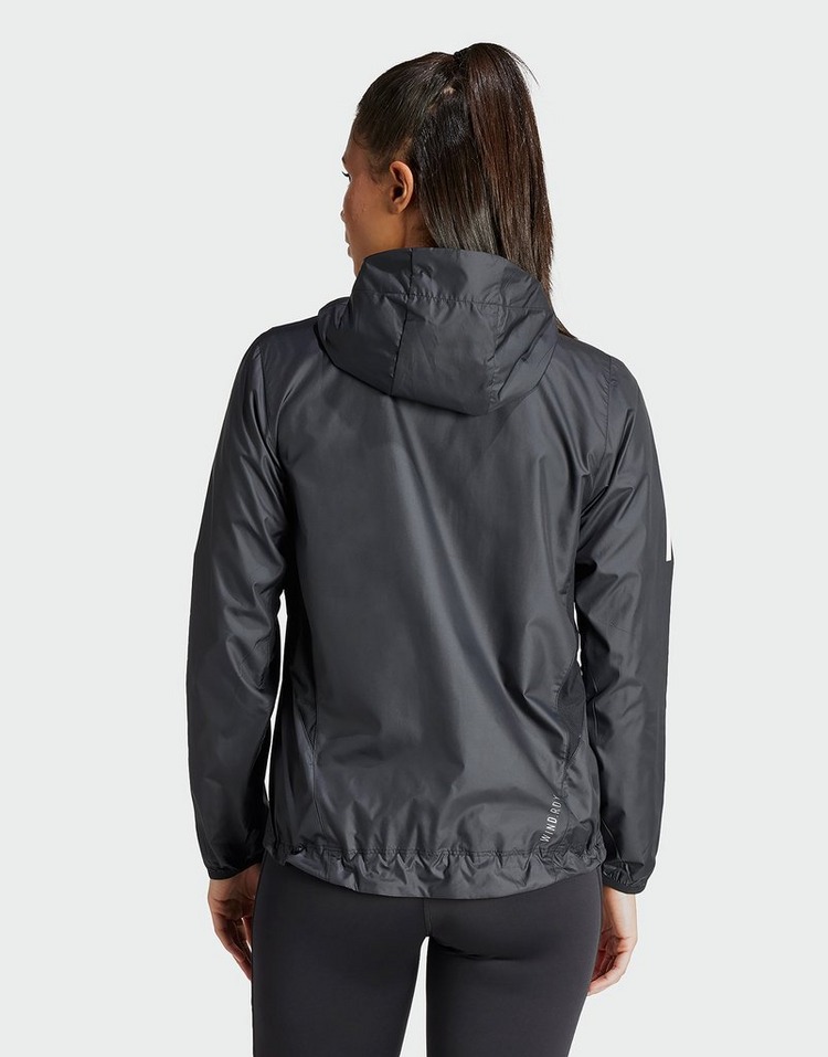 JD Sports adidas Chaqueta Own The Run Liquidación