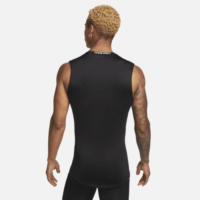 Nike Nike ProCamiseta de entrenamiento sin mangas y ceñida Dri-FIT - Hombre En oferta