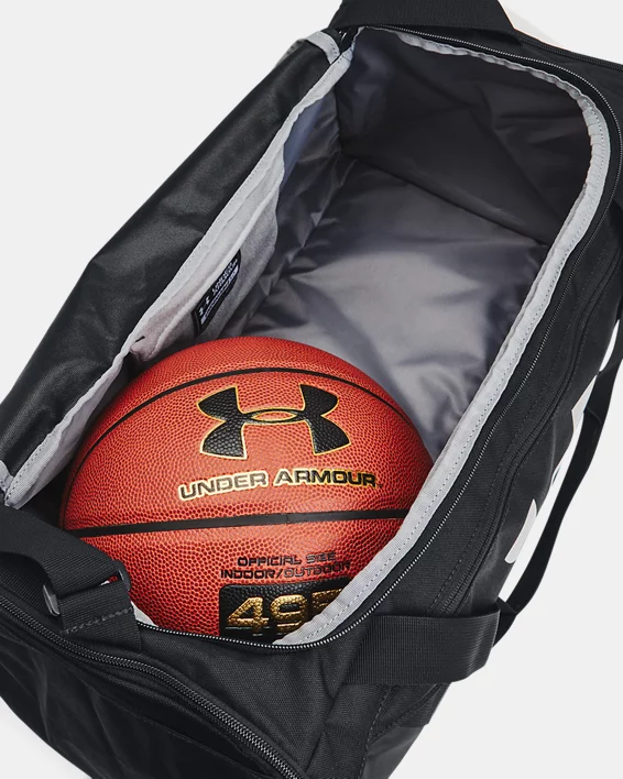 Under Armour Bolsa de deporte pequeña UA Undeniable 5.0   Limitado a 3 días