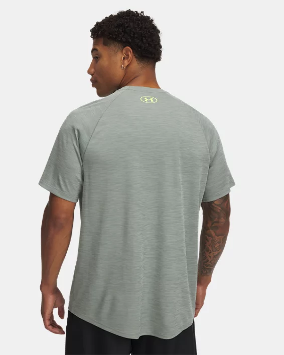 Under Armour Camiseta de manga corta con textura UA Tech™ para hombre   Devoluciones gratuitas