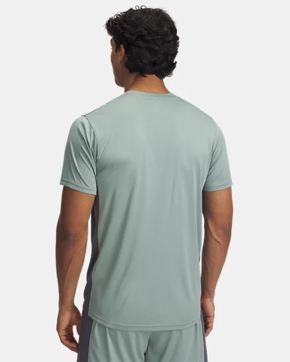 Under Armour Camiseta de manga corta estampada de entrenamiento UA Challenger para hombre   Promoción por tiempo limitado