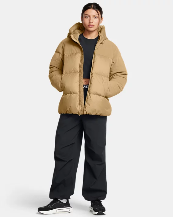Under Armour Chaqueta acolchada de pana Limitless Down Oversized para mujer   Precios de Black Friday