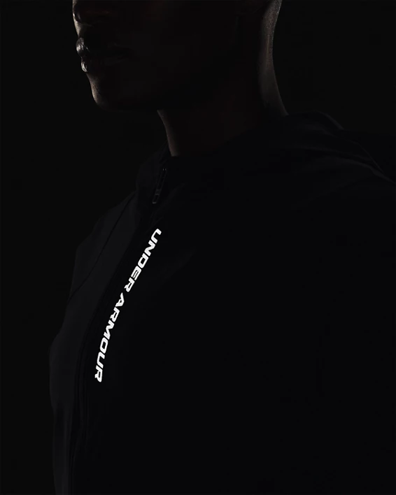 Under Armour Chaqueta UA OutRun The Storm para mujer   Ofertas de temporada